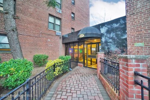 apt-3x-145 Lincoln Ave, Staten Island, NY, 10306-3321 | Card Image