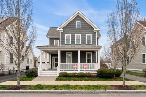 98 Snowbird Ave, Weymouth, MA, 02190-3929 | Card Image