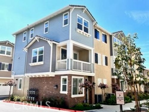 4321 Canyon Creek Rd, Anaheim, CA, 92808 | Card Image