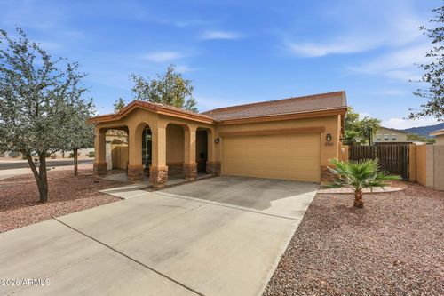 2303 W Desert Ln, Phoenix, AZ, 85041-7644 | Card Image