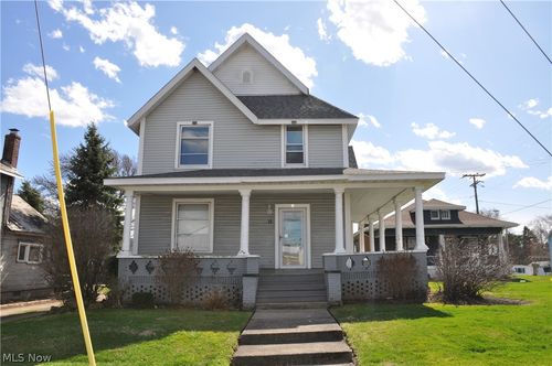 11 E Main St, Dalton, OH, 44618-9603 | Card Image