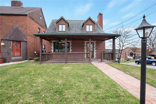 239 Spruce St, Canonsburg, PA, 15317-1119 | Card Image