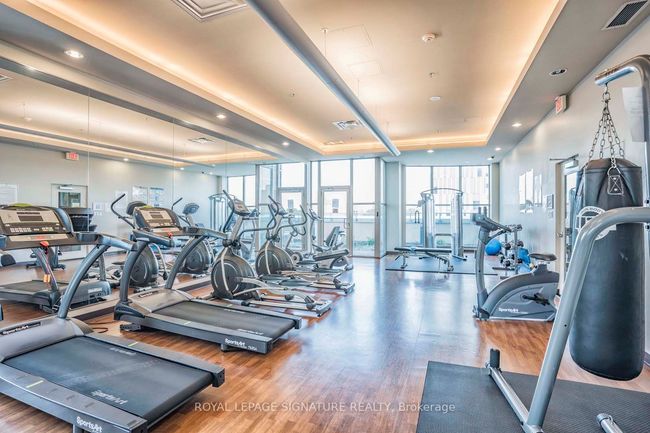 612 - 9 George St N, Condo with 2 bedrooms, 1 bathrooms and 1 parking in Brampton ON | Image 31