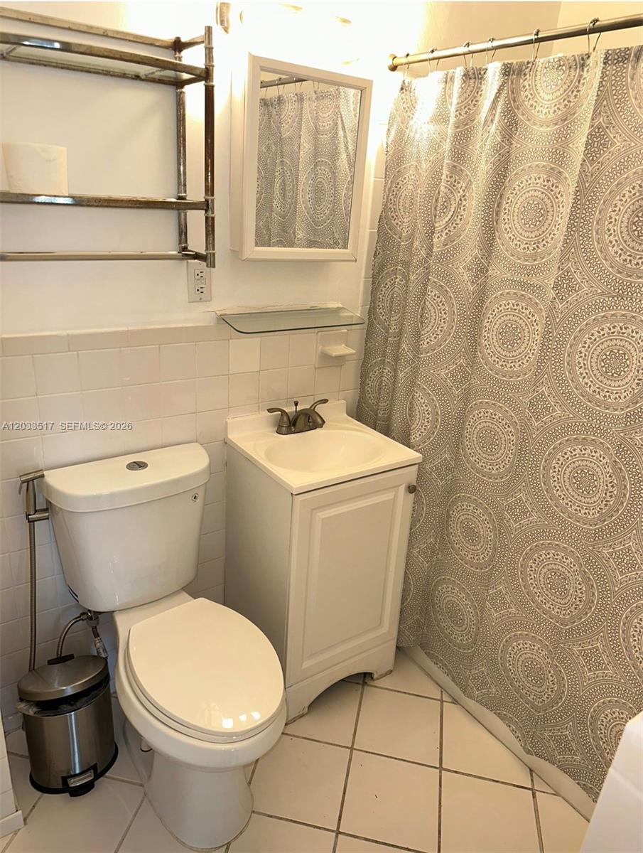 Residential Lease in Miami Beach 5