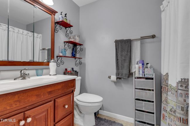 194 New Haven Dr, House other with 4 bedrooms, 3 bathrooms and null parking in Jonesville VA | Image 76