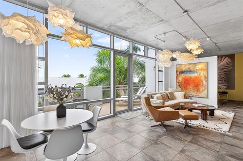 404-365 Se 6th Ave, Delray Beach, FL, 33483-5297 | Card Image