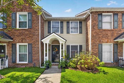 705 Reserve Way, Summerville, SC, 29485-8660 | Card Image