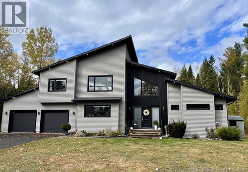 18 Corinth Av, Rusagonis, NB, E3B0H9 | Card Image