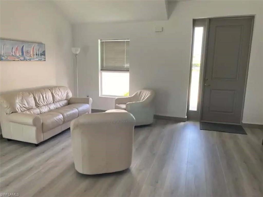 Residential Lease in BOKEELIA 5