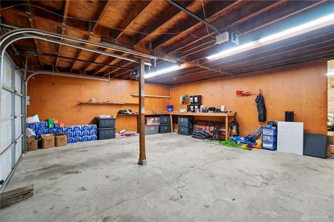 2946 Rockledge Trl, House other with 3 bedrooms, 2 bathrooms and null parking in Beavercreek OH | Image 50