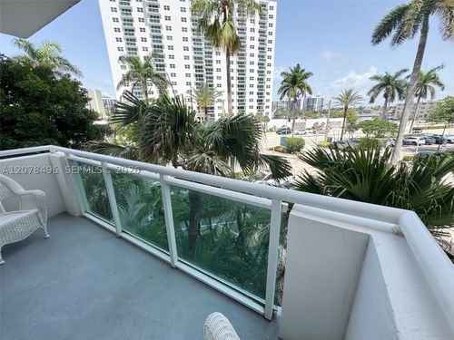 229-3001 S Ocean Dr, Hollywood, FL, 33019-2863 | Card Image