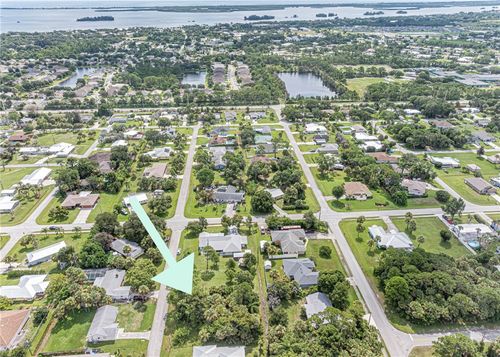 421 Citrus Avenue, SEBASTIAN, FL, 32958 | Card Image