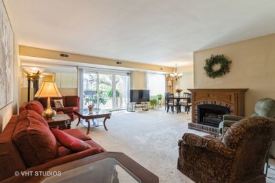 203 - 2500 W Talcott Road, Condo with 2 bedrooms, 2 bathrooms and 1 parking in Park Ridge IL | Image 2