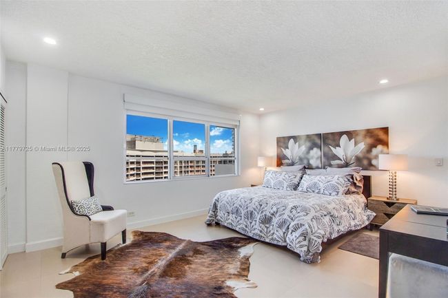 APT-1540S - 1500 Bay Rd, Condo with 1 bedrooms, 2 bathrooms and null parking in Miami Beach FL | Image 6