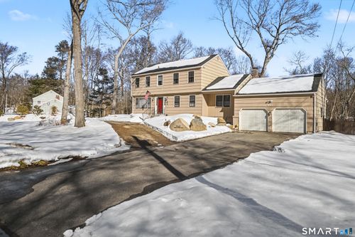 941 Garden Rd, Orange, CT, 06477-1013 | Card Image