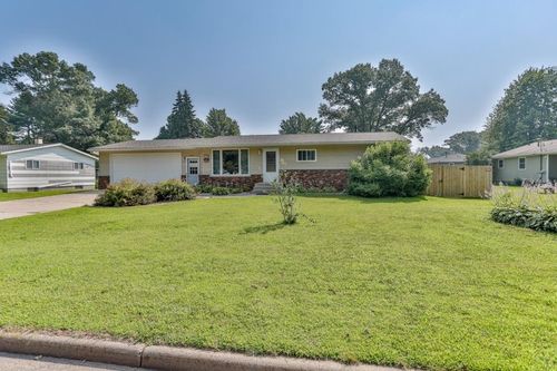 808 15th St, MOSINEE, WI, 54455-1023 | Card Image