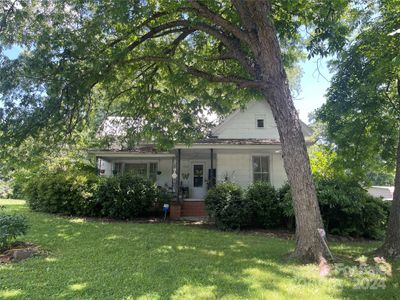 173 W Pine Street, House other with 2 bedrooms, 1 bathrooms and null parking in Norwood NC | Image 2