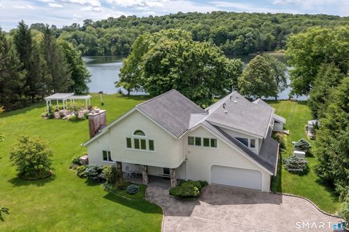 18 Arrow Point Rd, Warren, CT, 06777-1107 | Card Image