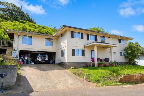 2296 Mokuhau Rd, Wailuku, HI, 96793-1121 | Card Image