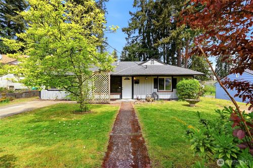 5705 238th St Sw, Mountlake Terrace, WA, 98043-5131 | Card Image