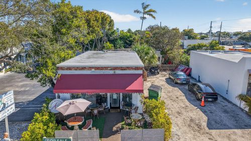 825 Ne 6th Ave, Delray Beach, FL, 33483-5734 | Card Image