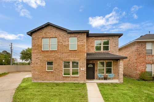 100 Newport Pl, Mesquite, TX, 75149-4960 | Card Image