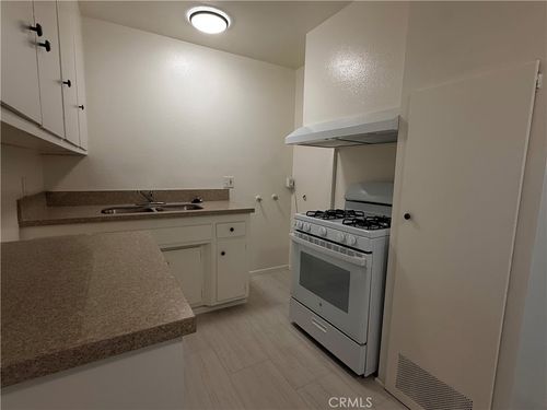 248 Redwood, Brea, CA, 92821 | Card Image