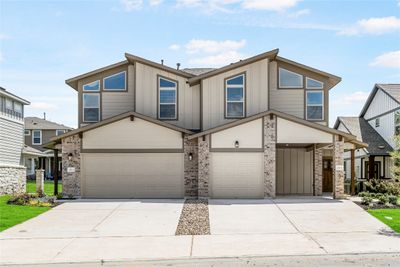 20503A Tractor Drive, Townhouse with 3 bedrooms, 2 bathrooms and 2 parking in Pflugerville TX | Image 2