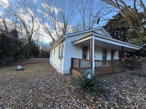 365 Maple St, Russell Springs, KY, 42642-4389 | Card Image
