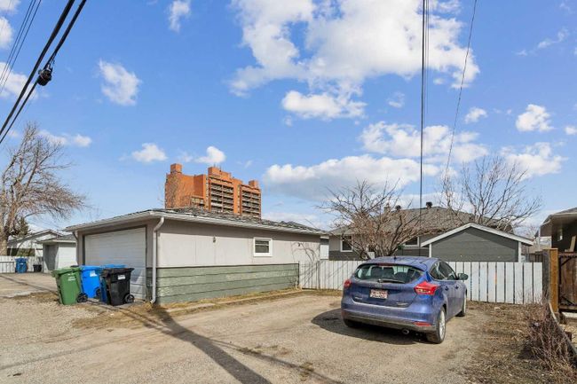 4711 Stanley Road Sw, Home with 5 bedrooms, 2 bathrooms and 2 parking in Calgary AB | Image 33