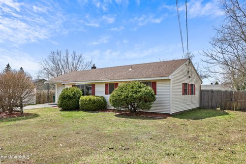43 Eleanor Rd, Dalton, MA, 01226-2017 | Card Image