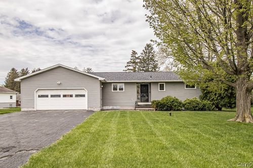 403 Stillwell Cir, East Syracuse, NY, 13057-1625 | Card Image