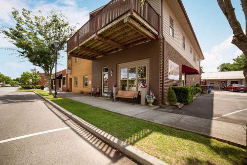 3251 Main St, Pikeville, TN, 37367-5754 | Card Image