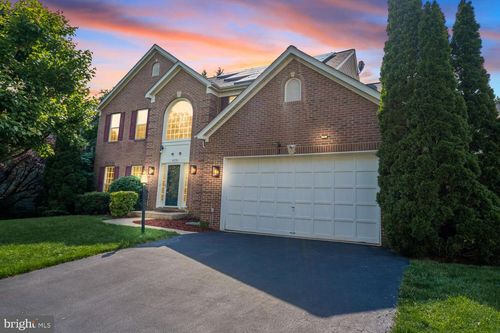 4578 Kieland Ridge Rd, Fairfax, VA, 22030-6152 | Card Image