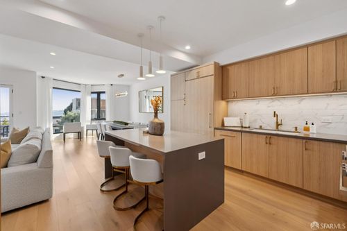 618 Sanchez St, San Francisco, CA, 94114-2611 | Card Image
