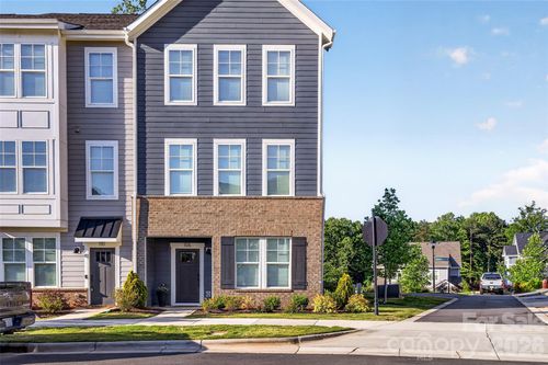 106 Wesser St, Davidson, NC, 28036-6966 | Card Image
