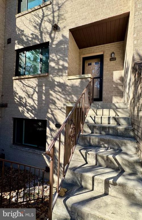 3885a-3885 Steppes Ct, FALLS CHURCH, VA, 22041-3641 | Card Image