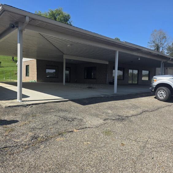 Commercial Lease in Nashport