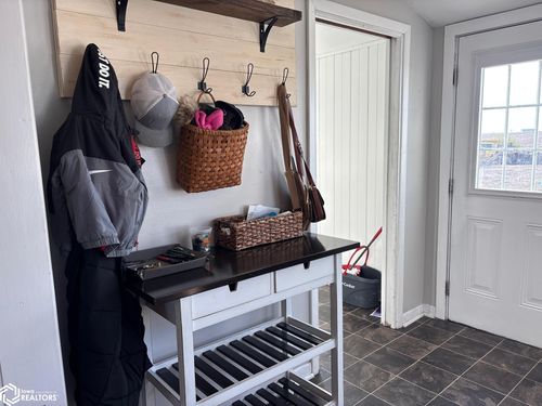 22510 170th St, Iowa Falls, IA, 50126-8460 | Card Image