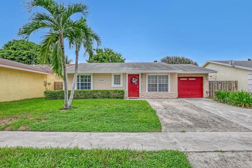 6082 Blue Grass Cir, Lake Worth, FL, 33463-6645 | Card Image