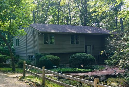 2030 Ministerial Road, South Kingstown, RI, 02879 | Card Image