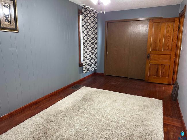 110 N Pearl St, House other with 3 bedrooms, 1 bathrooms and null parking in Menno SD | Image 27