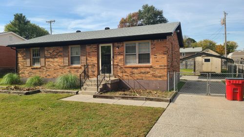 109 Hillway Ln, Frankfort, KY, 40601-9740 | Card Image