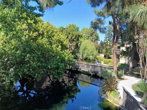 17p-7890 17 P E Spring Street, Long Beach, CA, 90815 | Card Image