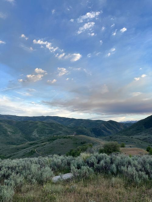 73-73 N River View Rd, Huntsville, UT, 84317 | Card Image