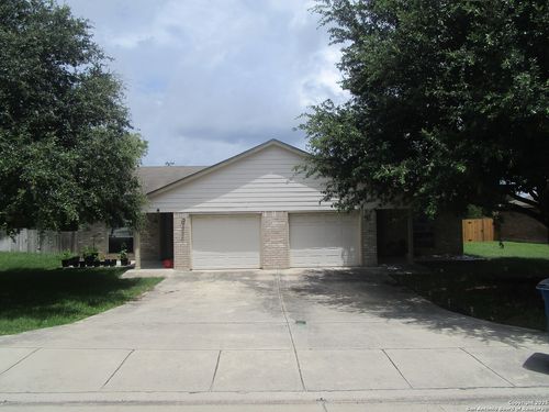 3028 Lodgepole Ln, New Braunfels, TX, 78130-7068 | Card Image