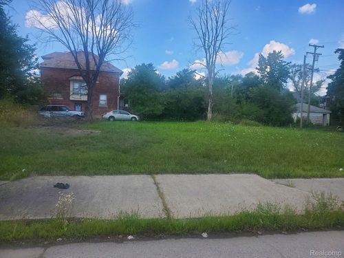 6102 Rosa Parks Blvd, Detroit, MI, 48208-1350 | Card Image