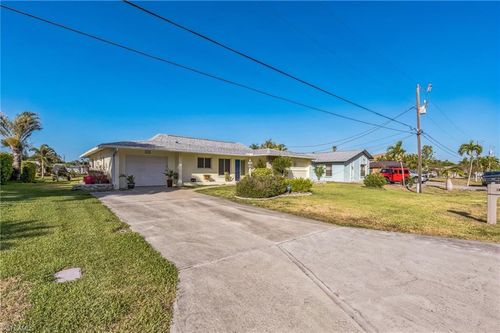 1322 Se 42nd St, CAPE CORAL, FL, 33904-7974 | Card Image