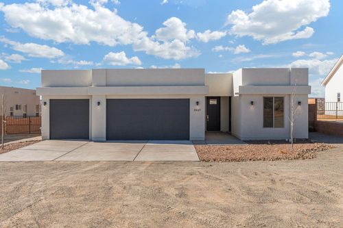 2527 Box Lake Dr Ne, Rio Rancho, NM, 87144-2649 | Card Image