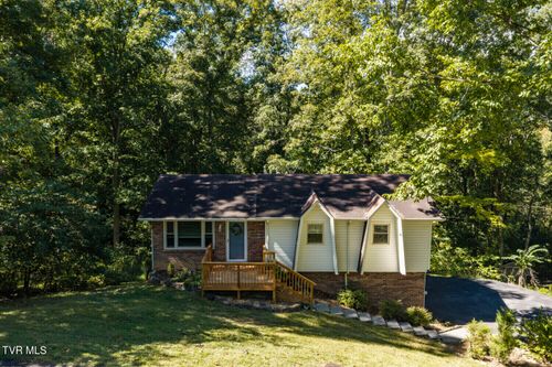 278 Whispering Woods Dr, Bluff City, TN, 37618-1600 | Card Image